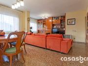 Piso en venta en Viladecans, Centre. Exclusiva vivienda...