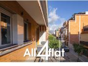 Piso en venta en Viladecans, Vilamarina. Venta de un...