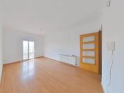 Piso en venta en Vilanova i La Geltrú, de 82 m² 3...