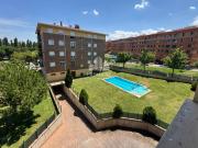 Piso en venta en Vistahermosa Lasalle Tejares 37008