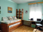 Piso en venta en Zamora, La Pantoja. Piso en avenida de...