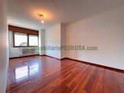 Piso en Venta en Zona de Plaza de Barcelos Piso en Venta en Zona de Plaza de Barcelos