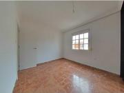 ? Piso en Viladecans con 2 habitaciones | Alquilado...