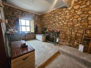 Piso, Etxebarri, Anteiglesia de San esteban