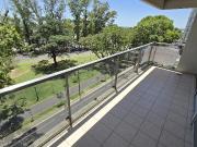 Piso Exclusivo 2 dorm con cochera. Frente al Parque y al Río