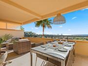 Piso exclusivo de 107 m2 en venta en Elviria, Marbella,...