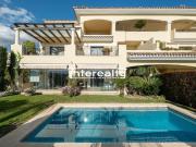 Piso exclusivo de 220 m2 en venta en Marbella, Andalucía