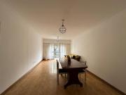 Piso exclusivo en Paraguay al 900