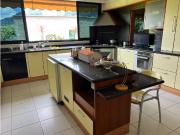 Piso exclusivo en venta en Caracas, Distrito Capital