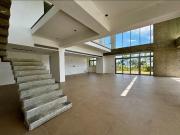 Piso de lujo en venta en Nueva Caracas, Venezuela