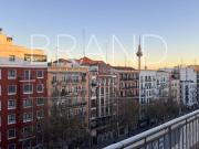 Piso de alto standing de 140 m2 en venta en Madrid, España