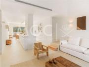 Piso exclusivo en venta en Las Brisas, Marbella, Andalucía
