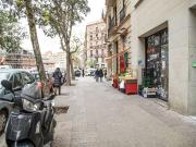 Piso exterior alquilado en El Raval, Barcelona