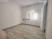 PISO EXTERIOR, MUY LUMINOSO, CON BALCÓN Y ASCENSOR – 3...