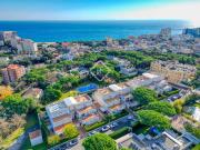 Piso, Fenals, Castell Platja d&apos Aro