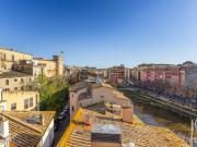 Piso, Girona