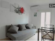 Piso Interior de 30m2 en la zona de Zofio AP5