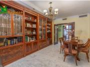 Piso junto Avda. de la Constitución