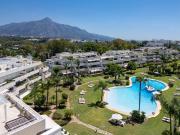 Piso, Las Brisas, Marbella