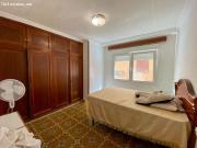 Piso luminoso con ascensor en el centro