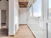 Piso luminoso y reformado con encanto y tranquilidad, a...