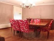 Piso moderno, 3 dormitorios, garaje y balcón, en el...