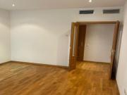 Piso moderno y luminoso en alquiler en plena calle Alfonso