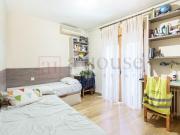 PISO PARA ENTRAR A VIVIR CON TRES BALCONES EN EL BARRIO...