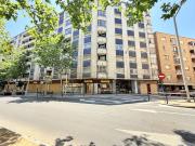 Piso para reformar con 2 plazas de garaje