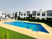 Piso, Pilar de la Horadada