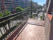 Piso reformado a estrenar en Rambla Badal – ¡Luz,...