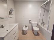 PISO REFORMADO CON ASCENSOR Y PARKING!