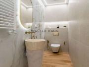 Piso reformado con balcón y mirador en Goya, Madrid....