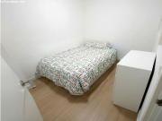 Piso reformado con gran patio, 2HB con Ascensor