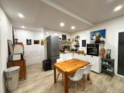 Piso reformado con terraza en Hospitalet