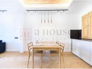 PISO REFORMADO EN FINCA REGIA CON 3 BALCONES EN L EIXAMPLE