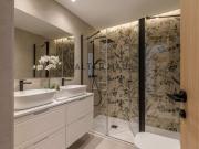 Piso reformado en venta, en finca clásica en barrio...