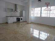 Piso reformado sin amueblar de 2 dormitorio junto a la...