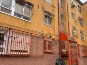 Piso semireformado en la tranquila zona de Arcos, Madrid