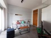 Piso Único 4 ambientes con dependencia, cochera y...