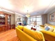 Piso, Universidad, Jaca