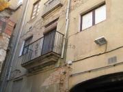 Piso, Valls