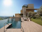 Pisos con espacios interiores y exteriores integrados en...