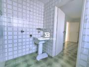 Pitangueiras uma quadra da praia, prãximo ao shopping