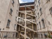 PLACE COLBERT / Appartement 1 pièces avec mezzanine