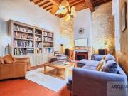 PLACE DE LA CANOURGUE CHARME & RAFFINEMENT DANS LE HAUT...