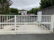 Place de parking sur la commune de Carbon Blanc