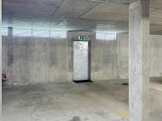 Place souterraine à Montreux