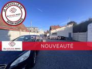 PLAIN PIED AVEC GARAGE BATI SUR 918 M²