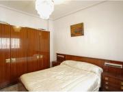 PLANTA BAJA A DOS CALLES